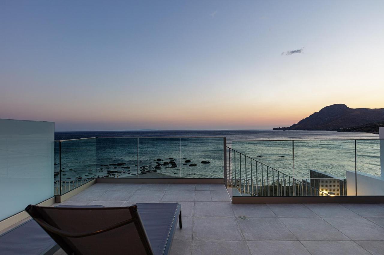 Aelia Seascape Apartments プラキアス エクステリア 写真