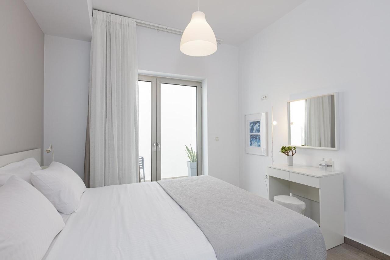 Aelia Seascape Apartments プラキアス エクステリア 写真