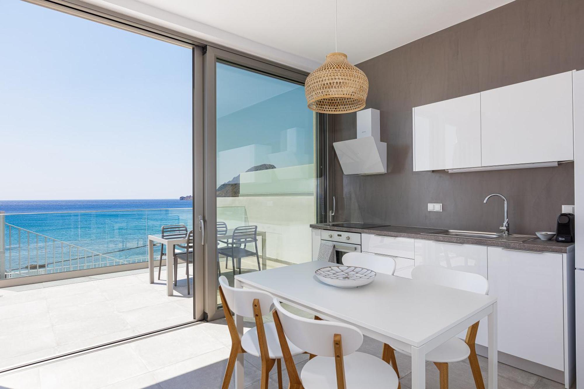 Aelia Seascape Apartments プラキアス エクステリア 写真